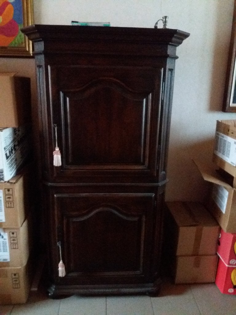 Eiken kast, Ophalen