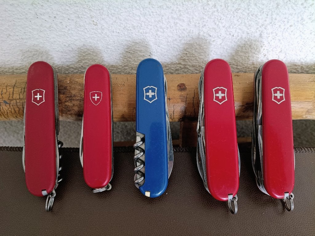 set (5) couteaux de poche Wenger/Victorinox, Enlèvement ou Envoi, Utilisé