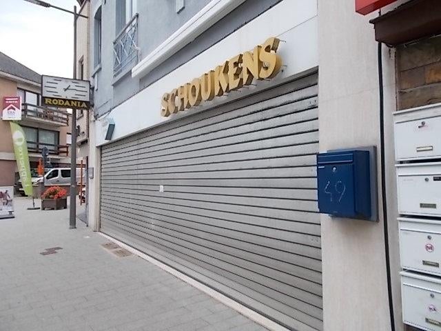 Handelspand+woonst+aanhorigheden + tuin centrum Dilbeek, Immo, 200 tot 500 m², 3 kamers, 260 m², Woning met bedrijfsruimte