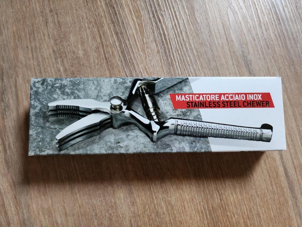 Masticateur om vlees fijn te knippen, Enlèvement