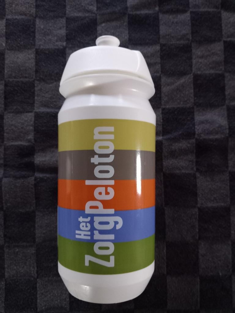 Nouvelle bouteille à boire - The Care Team -> 1€, Enlèvement, Neuf