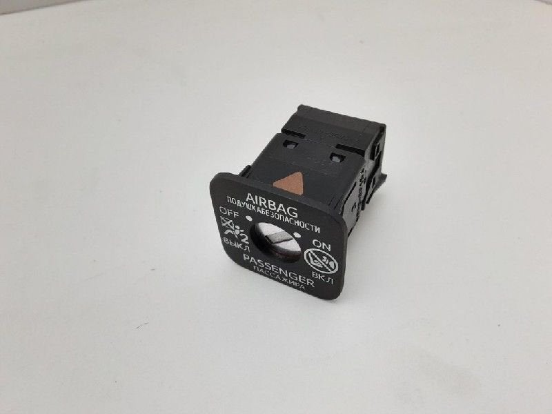AIRBAGSLOT Toyota Yaris III (P13) (01-2010/09-2020), Gebruikt, Toyota