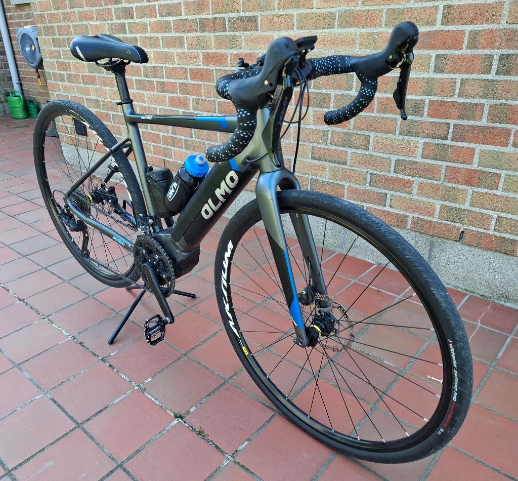 Olmo ebike, Fietsen en Brommers, Fietsen | Racefietsen, 28 inch, Aluminium, 49 tot 53 cm, Zo goed als nieuw