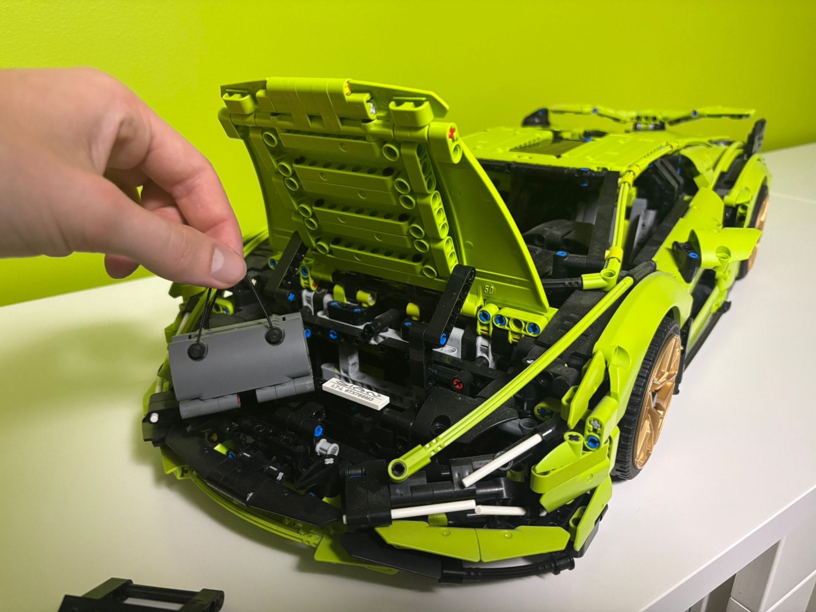 Lego technic Lamborghini sián - complete set, Ophalen of Verzenden, Zo goed als nieuw