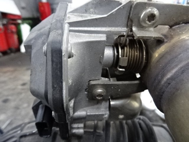 GASKLEPHUIS Mercedes-Benz A (W176) (01-2012/05-2018), Auto-onderdelen, Gebruikt, Mercedes-Benz