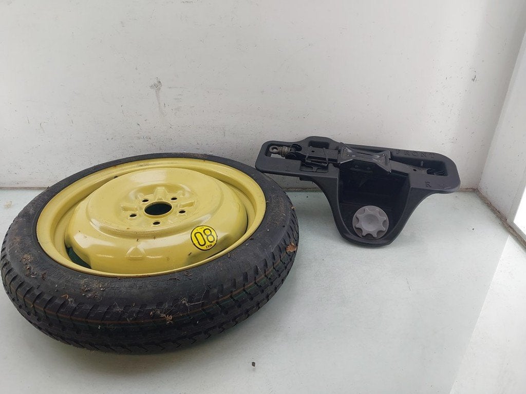 DIVERSEN Toyota Prius (NHW20) (|4261120840|4261120841|), Gebruikt, Kundenbetreuung@toyota.de, Toyota, Toyota-Allee 2
50858  Köln, DE
