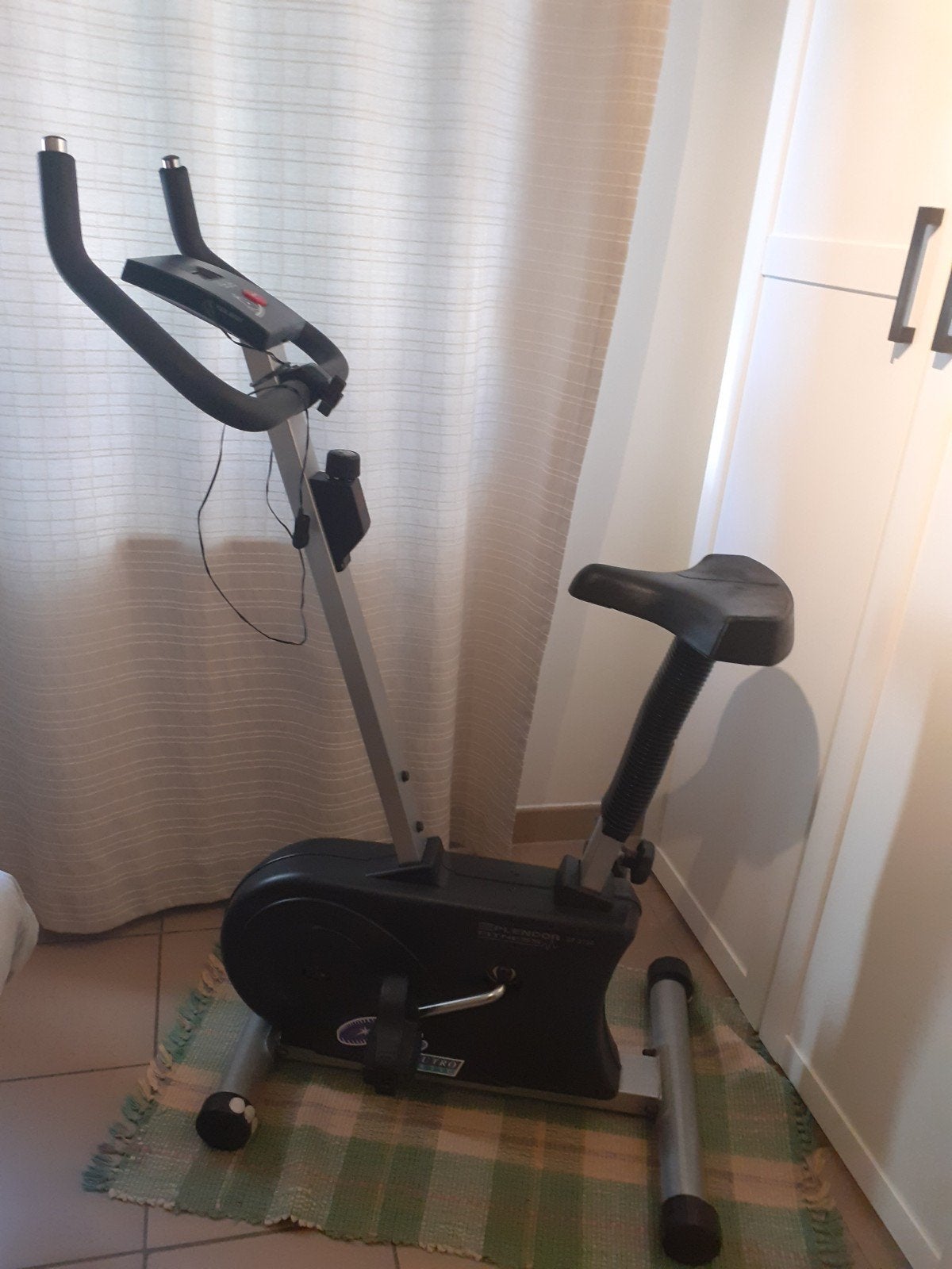 Vélo  d'appartement., Enlèvement, Vélo d'appartement