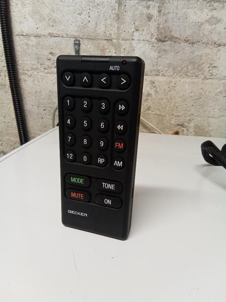 Télécommande Becker Mexico 2000 SL r129, Enlèvement, Utilisé, Mercedes-Benz