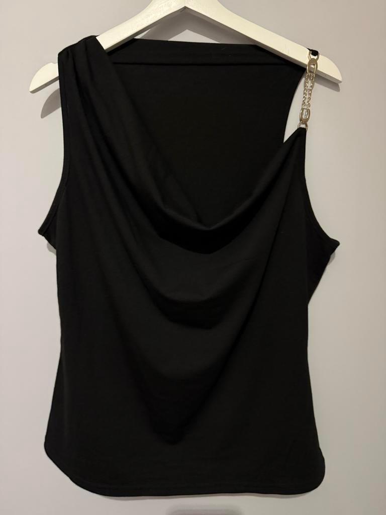 Zwarte top met gouden schouderbandje - Shein - mt L, Zwart, Maat 42/44 (L), Nieuw, Ophalen of Verzenden