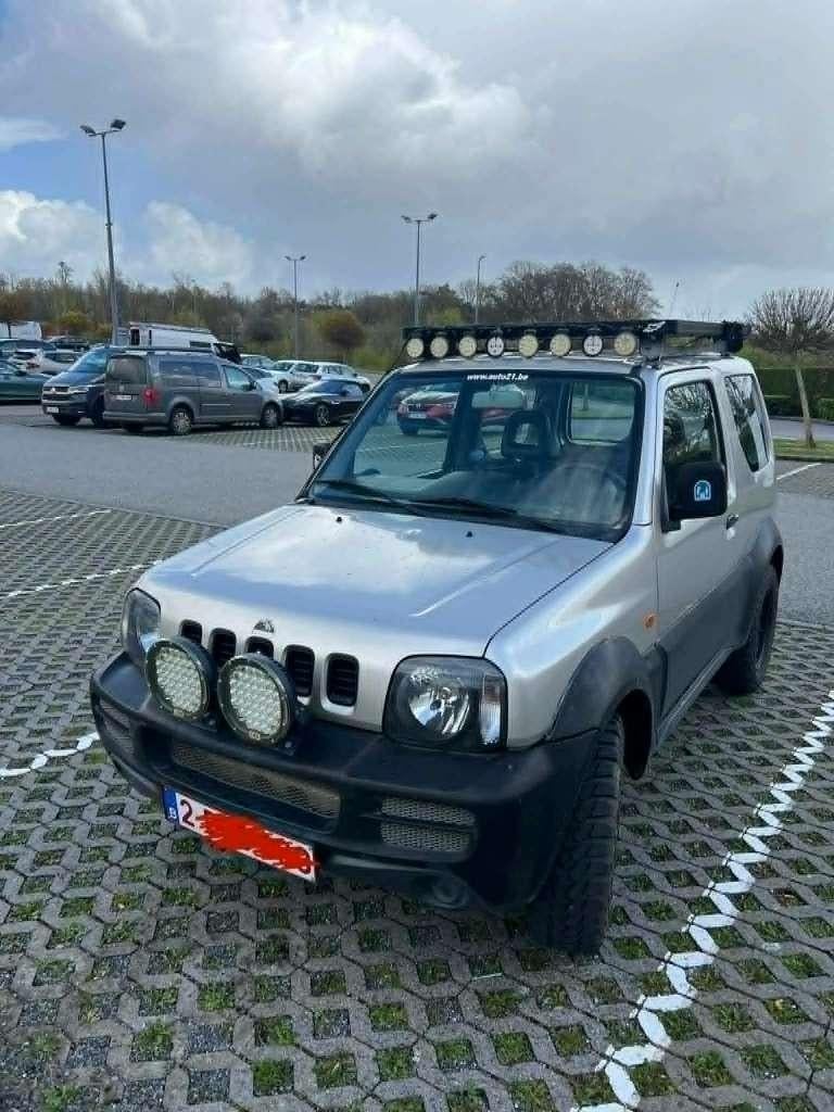 Suzuki Jimny, Autos, Achat, 63 kW, Boîte manuelle, Particulier