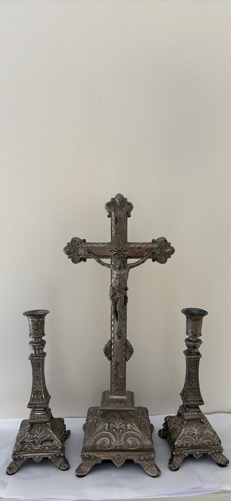 Grand Crucifix  et 2 bougeoirs, Enlèvement ou Envoi