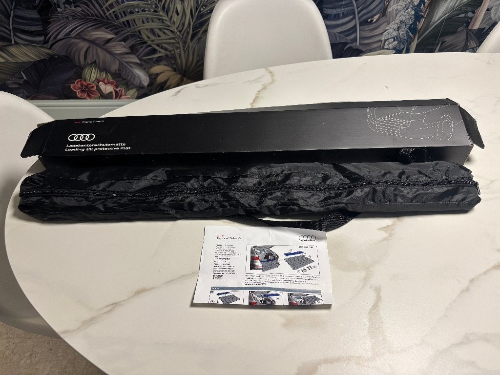 Originele Audi ladekantbeschermingsmat – nieuw, Auto diversen, Kofferbakmatten, Ophalen, Nieuw