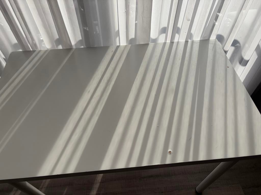 Bureau tafel (perfect voor nagels ), Enlèvement, Utilisé