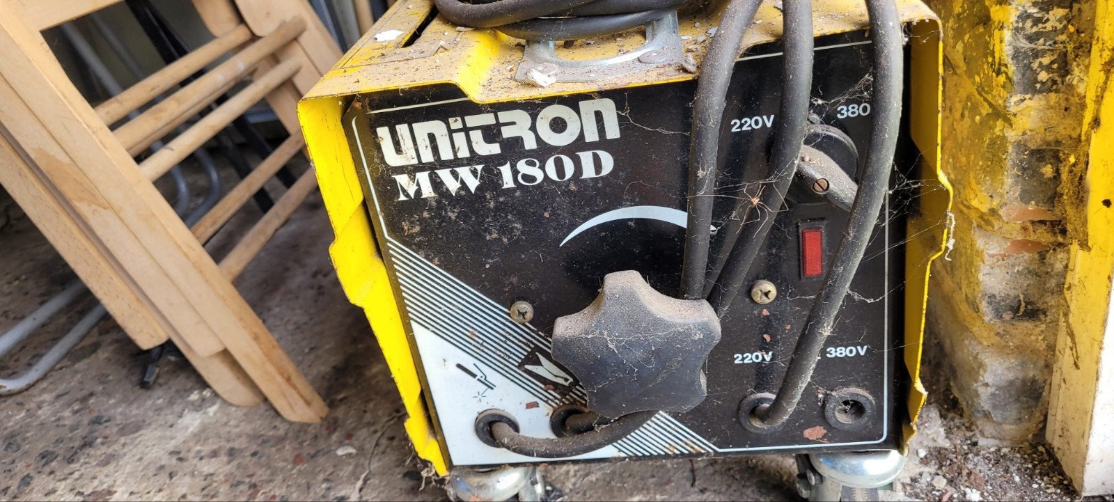 Poste à souder Unitor MW 180D – 180A – 220/380V, Enlèvement