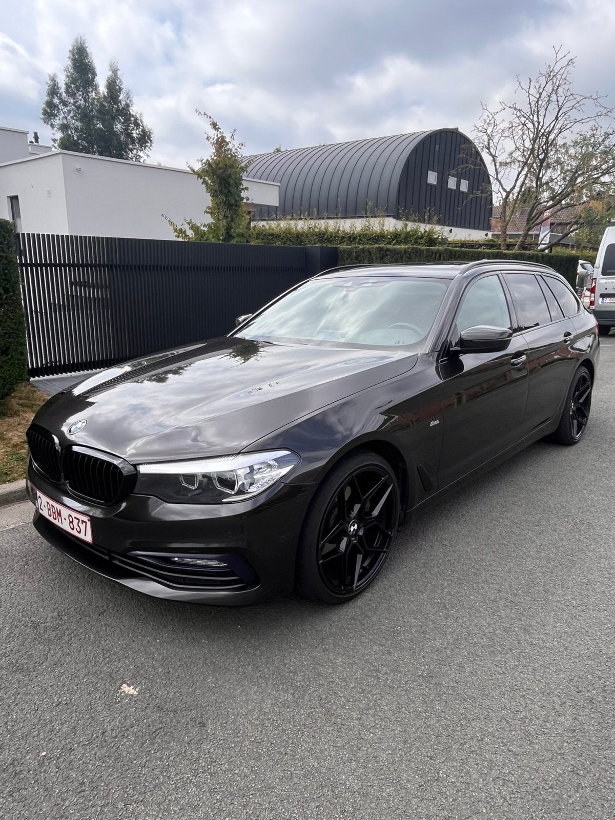 BMW 520d SPORT - full option Panoramisch dak, Comfort zetels