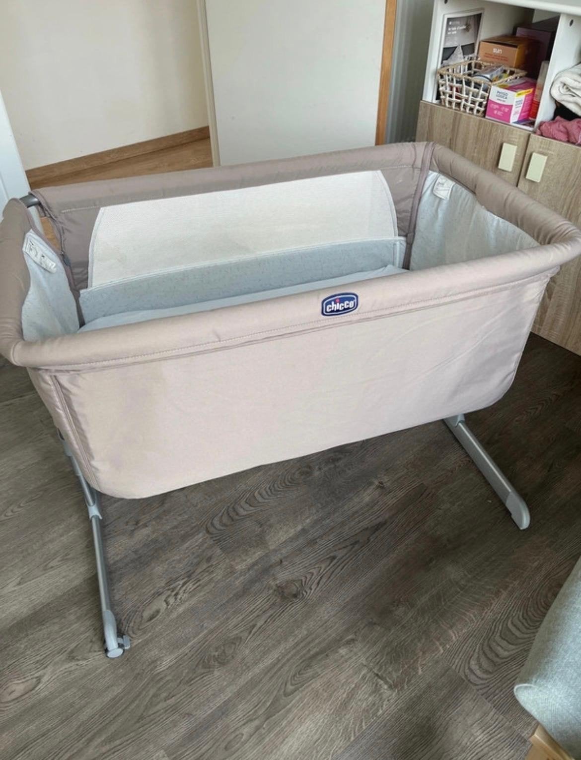 Cododo Chicco Next2Me (une fermeture éclair endommagée), Enlèvement, Utilisé, Lit