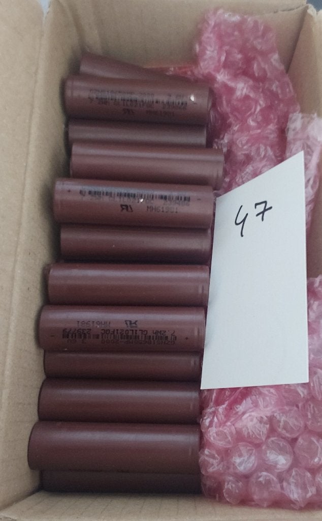 47x Reclaimed GZNS 18650 Li-ion 2000 mAh Batterijen, Ophalen, Zo goed als nieuw
