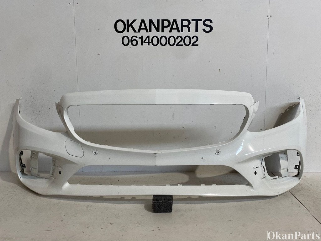 Mercedes C-klasse W205 facelift Voorbumper A2058856002, Gebruikt, Voor, Bumper