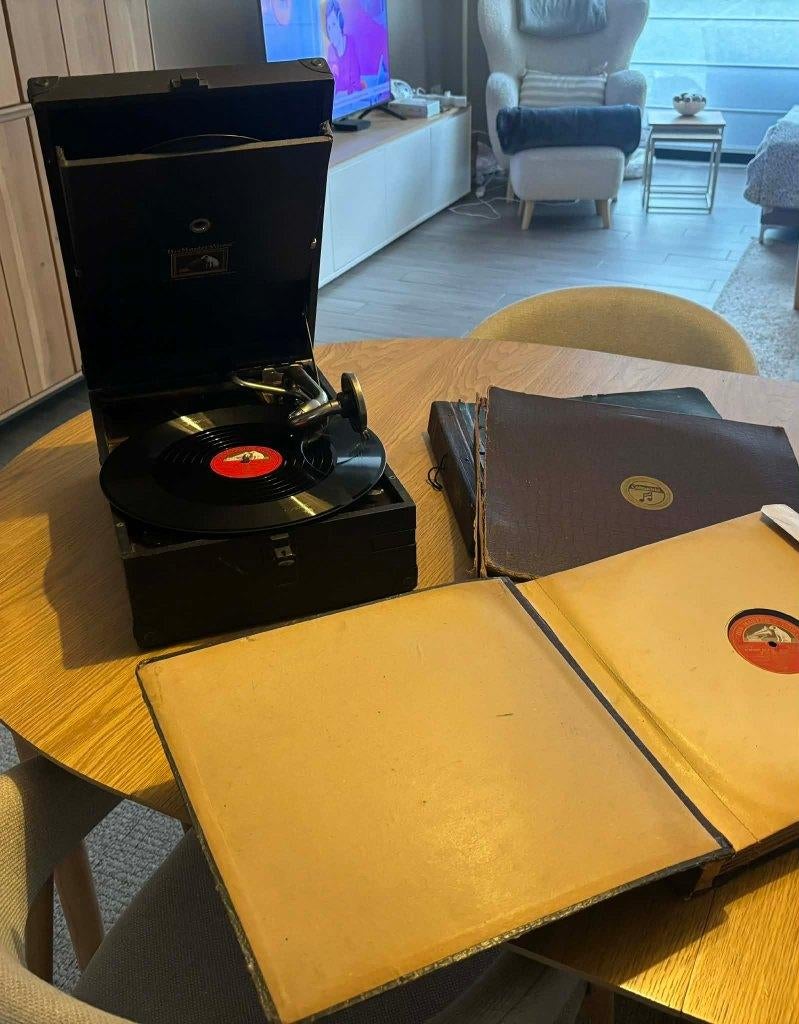 Vintage draagbare koffergrammofoon, Antiquités & Art, Enlèvement