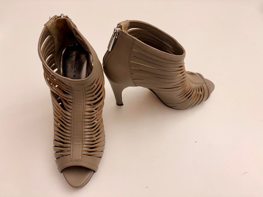 Karen Millen high heels – maat 39, Ophalen, Beige, Sandalen of Muiltjes, Zo goed als nieuw