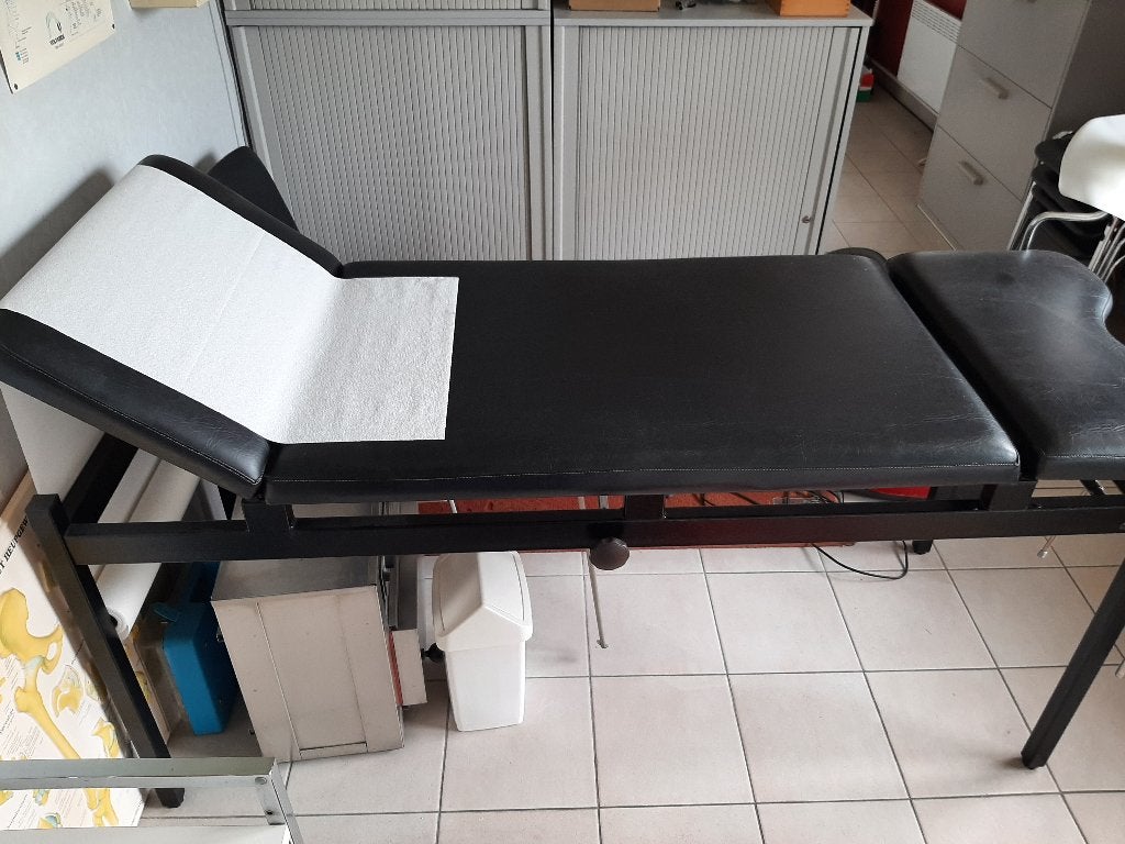 onderzoekstafel, Ophalen, Gebruikt