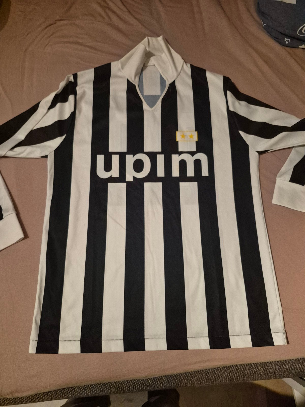 Retro truitje Juventus, Sport en Fitness, Voetbal, Maat L, Ophalen, Zo goed als nieuw, Clubaccessoires