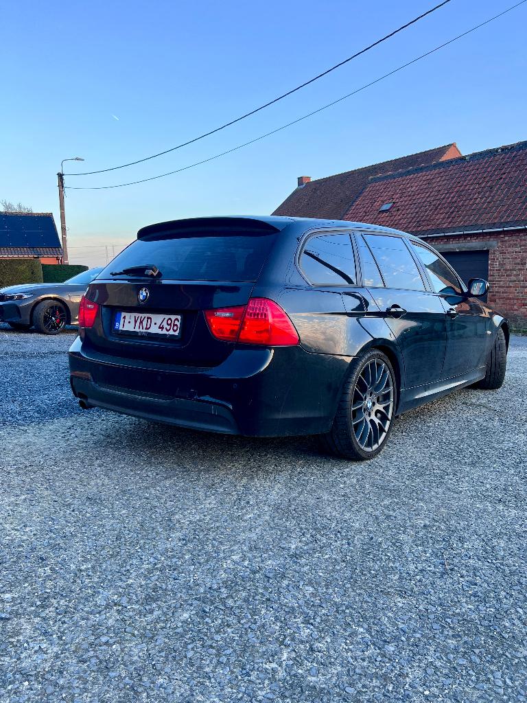BMW E91 318i, Euro 5, Achat, Alcantara, Noir