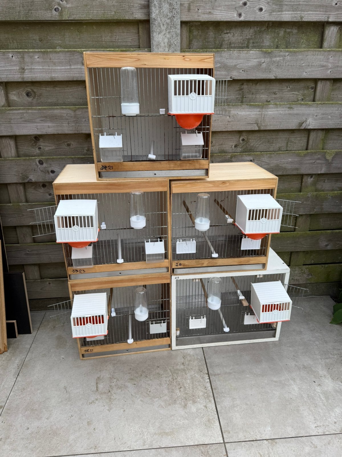 5 enkele houten kweekkooien voor exoten: zebravinken, Dieren en Toebehoren, Vogels | Hokken en Kooien, Ophalen, Zo goed als nieuw
