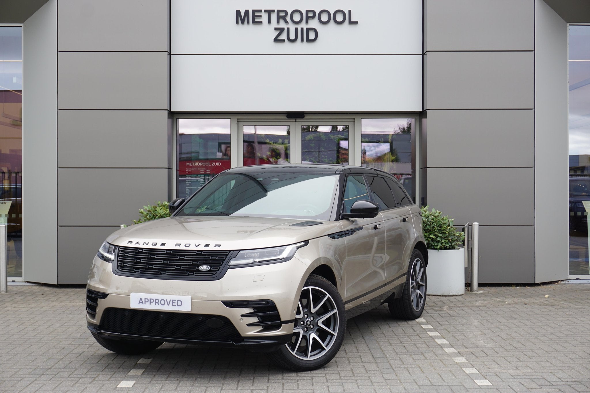 Land Rover Range Rover Velar P400e Dynamic SE AWD Auto. 26MY, Autos, Land Rover, Achat, Euro 6, Entreprise, Noir