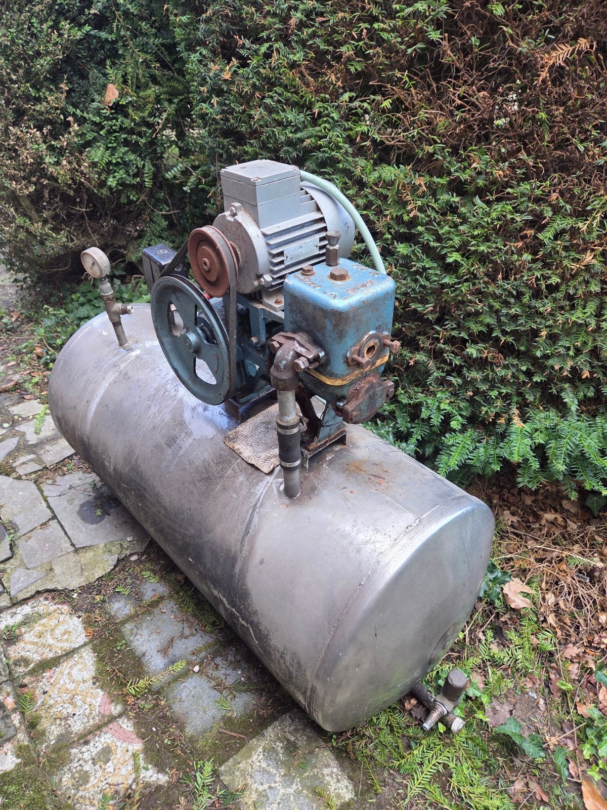 storkpomp met drukvat in Inox, Ophalen