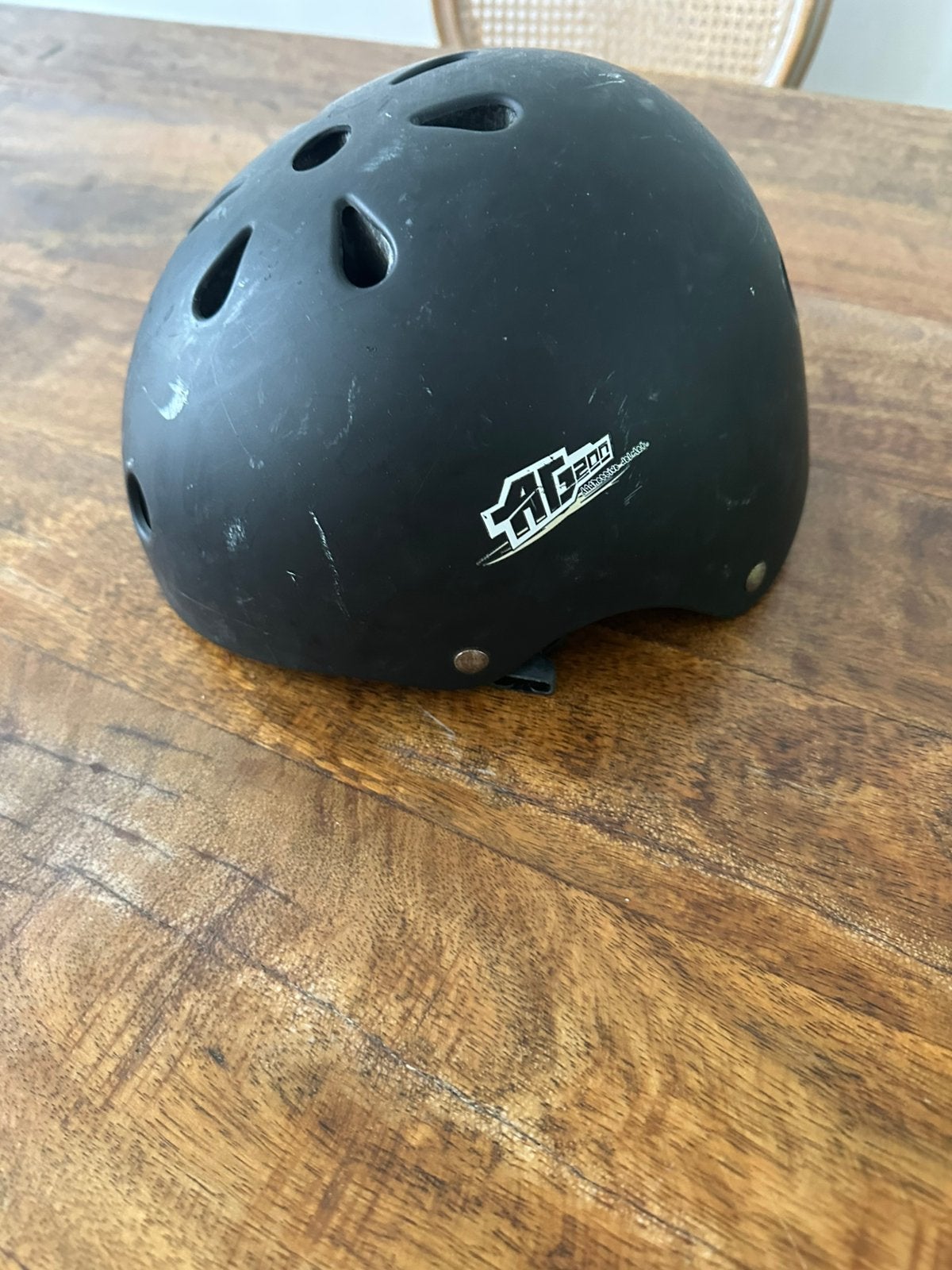 Fietshelm, Fietsen en Brommers, Ophalen of Verzenden, Zo goed als nieuw