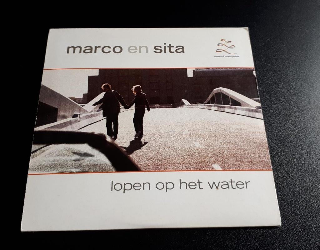 CD - single - Marco en Sita - Lopen op het water, CD & DVD, CD Singles, 1 single, Envoi, Comme neuf, En néerlandais