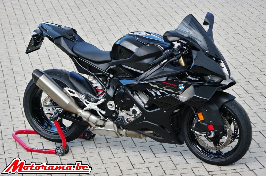 BMW S1000RR - 2026 - 2000 km @Motorama, Occasion, 4 cilinders, Motorrijbewijs A, Handvatverwarming