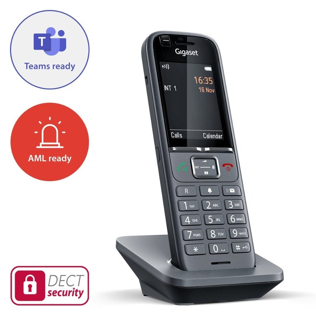 Pack Gigaset N670 DECT IP + 4 combinés S700H PRO, Telecommunicatie, Telefooncentrales, Ophalen, Nieuw, Analoge centrale
