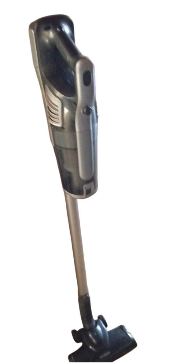 Aspirateur balai sans fil rechargeable - Quasi neuf, Electroménager, Sans fil, Réservoir, Aspirateur balai, Comme neuf