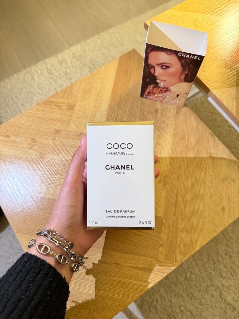 Chanel Coco Mademoiselle Eau de Parfum Intense – 100 ml, Handtassen en Accessoires, Ophalen of Verzenden, Nieuw