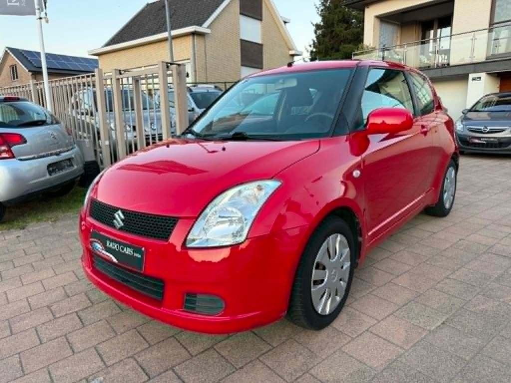 Suzuki Swift benzine van 2006, Autos, Suzuki, Rouge, Achat, Vitres électriques, Entreprise