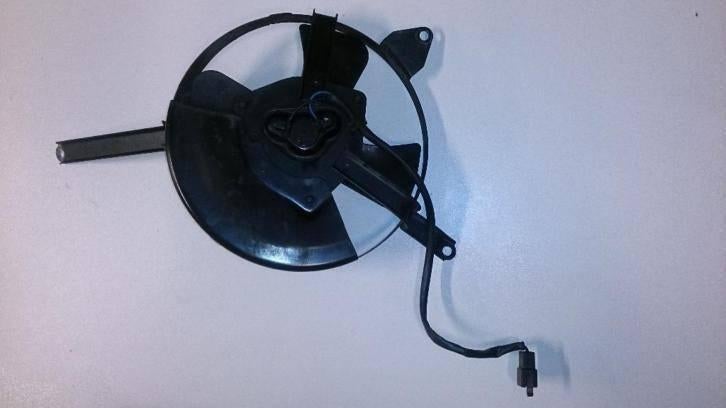 Suzuki RF900 coolfan RF900R koelvin fan vin radiatorfan Rf, Ophalen of Verzenden, Gebruikt
