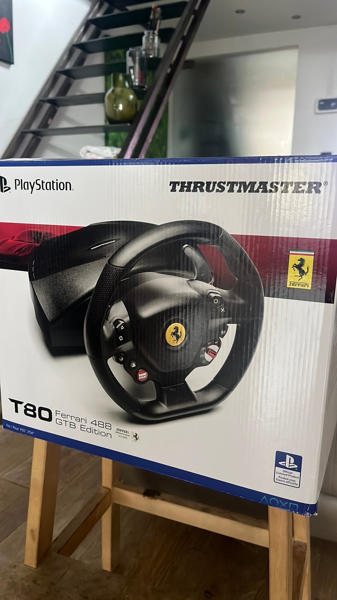 Ferrari stuurwiel PS4/PS5, Ophalen, Zo goed als nieuw