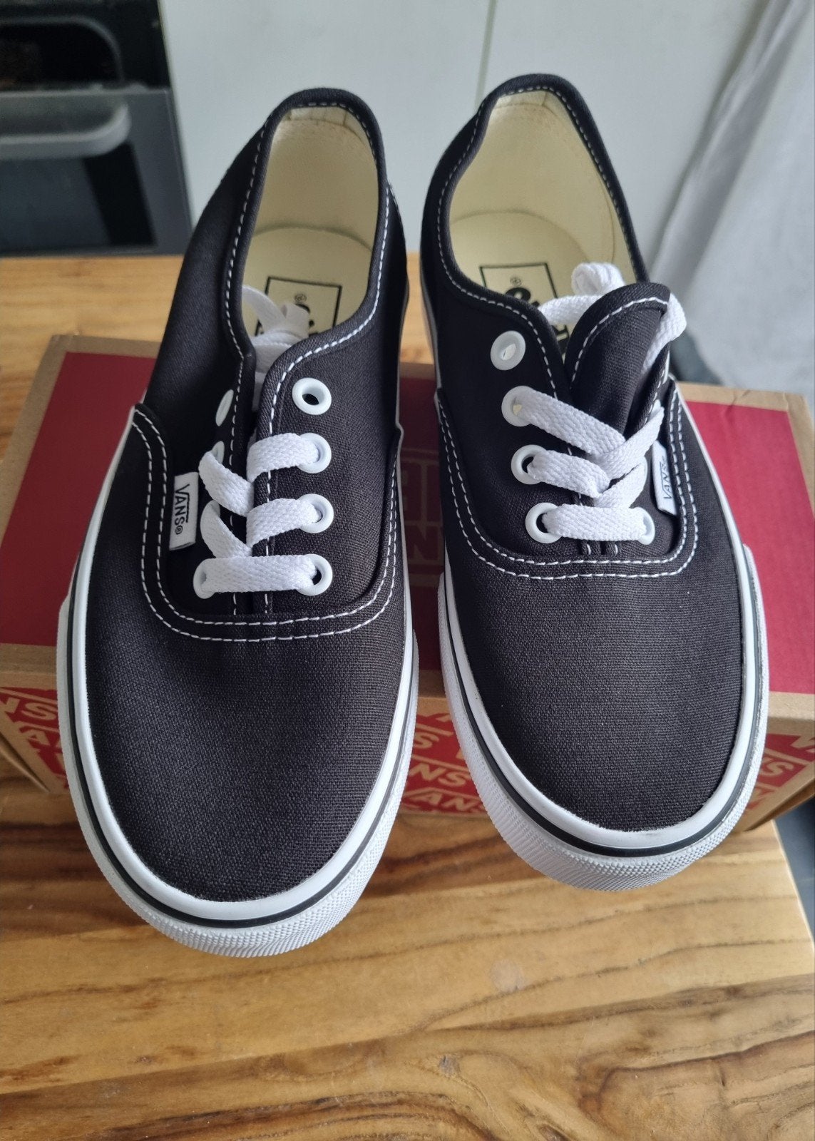 Nieuwe Vans sneakers. Maat 35, Vêtements | Hommes, Chaussures, Neuf, Enlèvement, Vans, Baskets