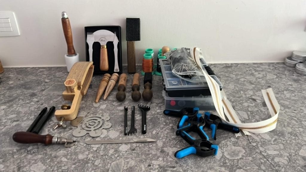 materiaal lederbewerking, Enlèvement, Comme neuf, Outil de coupe, Autres marques