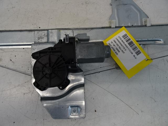 MOTOR RAAMMECHANIEK RECHTS VOOR Citroën Berlingo (402104B), Gebruikt, Voor, Citroën