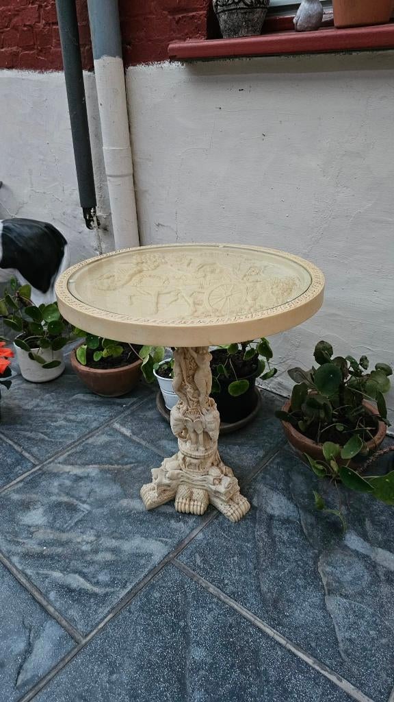 Leuk klein antiek tafeltje met relief oppervlak glazen blad, Overige materialen, Minder dan 55 cm, Gebruikt, Rond