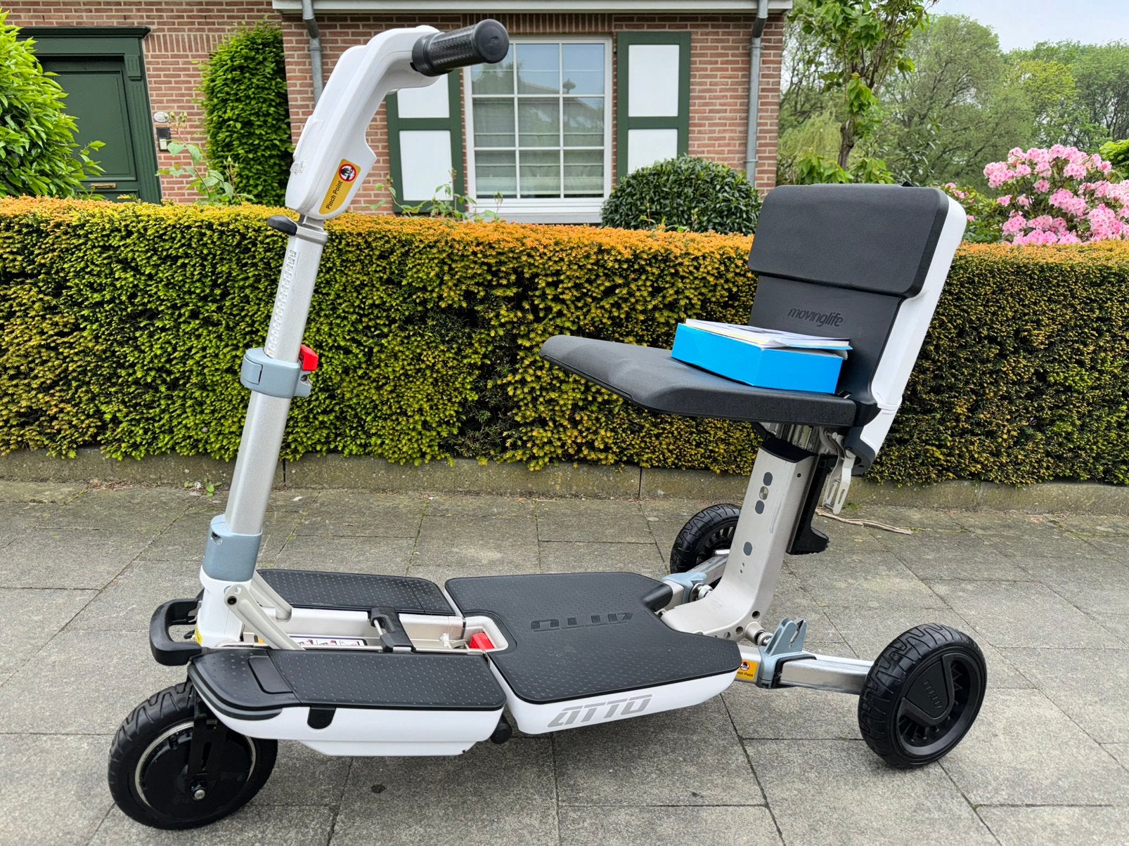 Scooter de voyage pliable MovingLif Atto Scootmobiel pliable, Enlèvement ou Envoi, Pliant, Comme neuf, Fauteuil roulant électrique