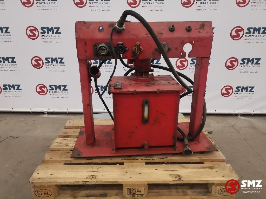 Occ Réervoir hydraulique, Utilisé, Autres marques, Autres pièces automobiles