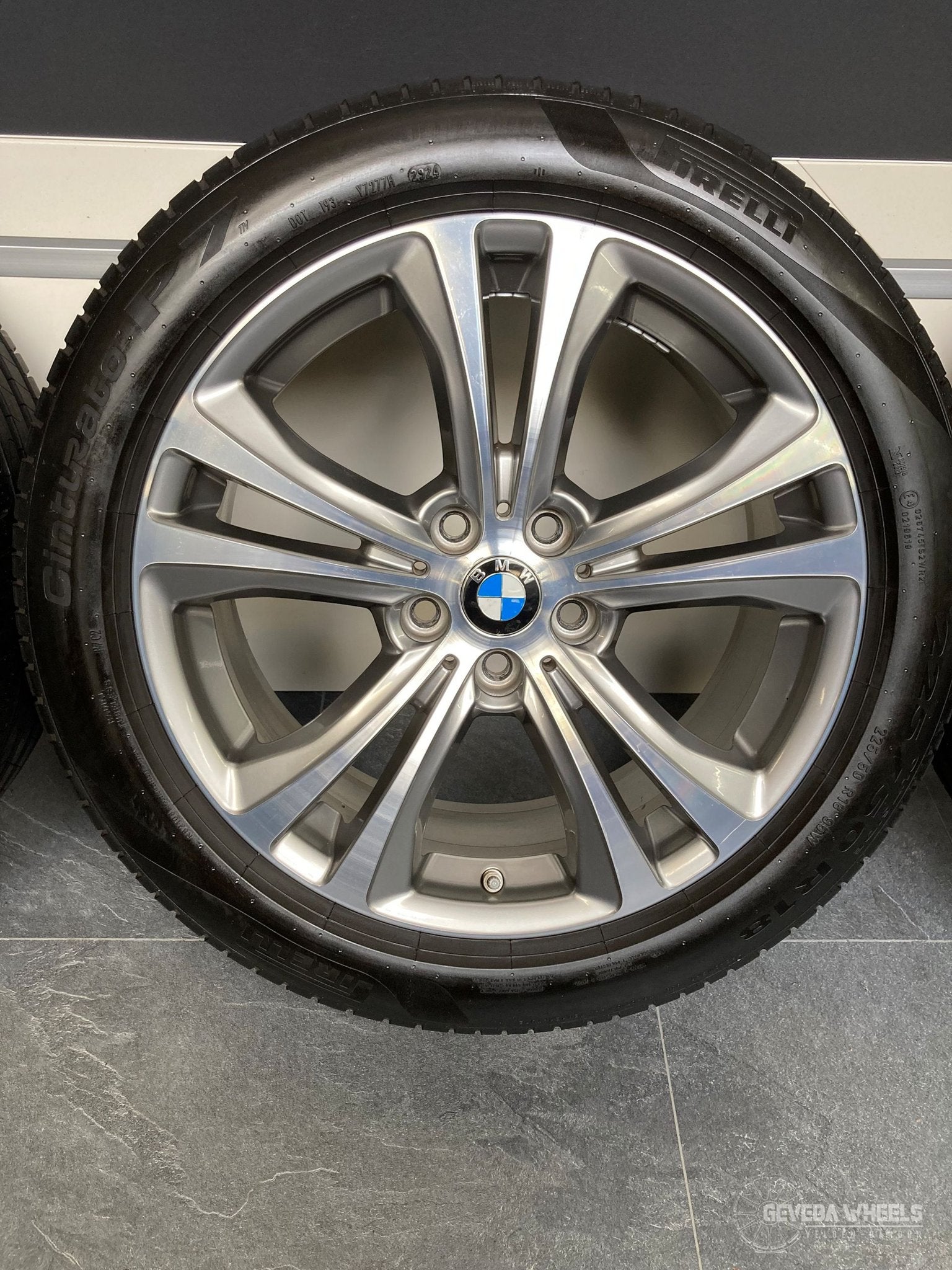 18” originele BMW X1 F48 / X2 F39 velgen + banden 568 5x112, 18 inch, Gebruikt, -, -