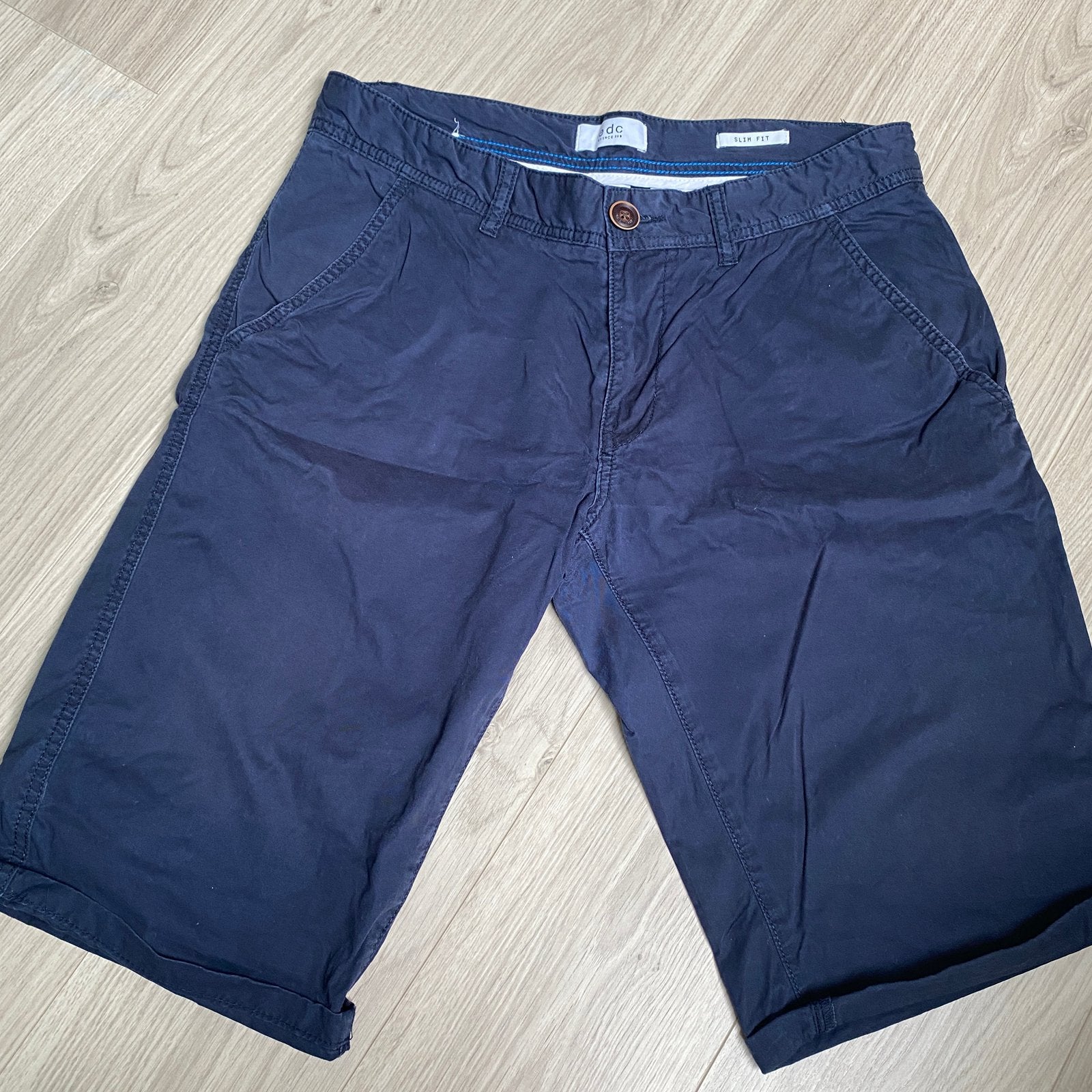Short edc maat 31, Kleding | Heren, Broeken en Pantalons, Ophalen of Verzenden, Gedragen, Blauw