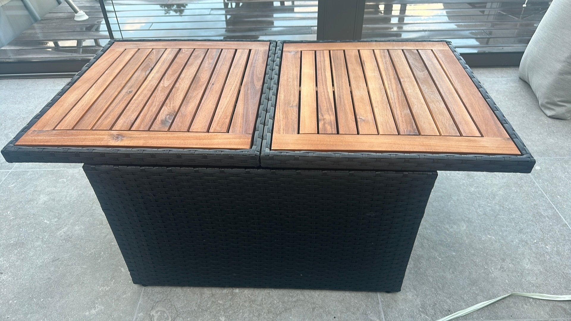 Tuintafel 100x55x73 cm poly rattan en acaciahout zw, Jardin & Terrasse, Terrasses, Enlèvement, Neuf