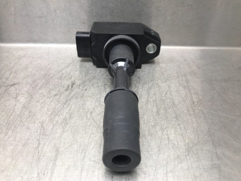 BOBINE D'ALLUMAGE CRAYON Vitara (LY / MY) (|210215025892|), Utilisé, Suzuki