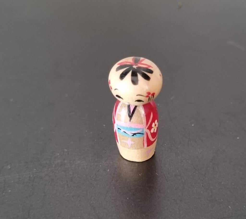 Super schattige miniatuur kokeshi, Verzenden